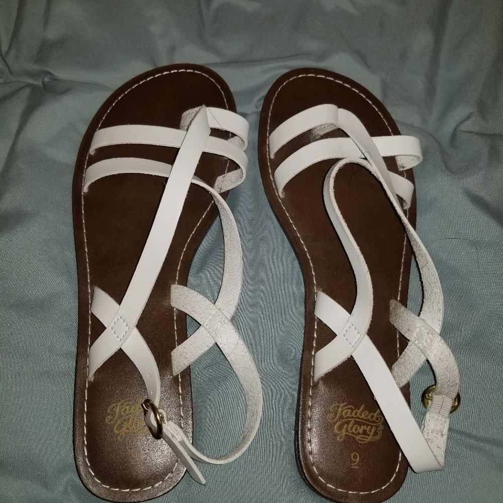 Faded Glory Sandals Size 9